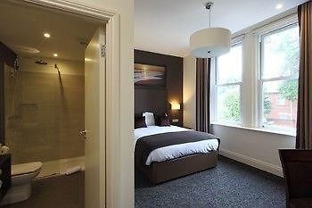 Chalfield Manor Boutique Hotel Μπόρνμουθ Εξωτερικό φωτογραφία